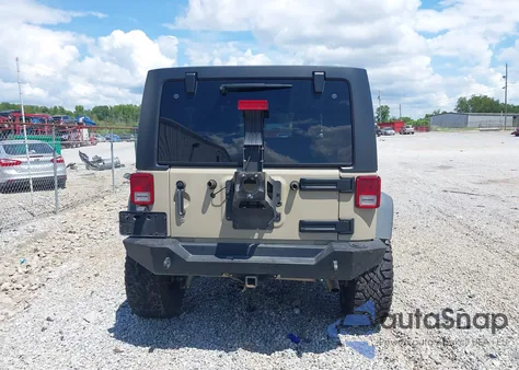 2017 Jeep Wrangler Unlimited Rubicon 4X4 z USA, uszkodzony, nr VIN 1C4BJWFG1HL593259